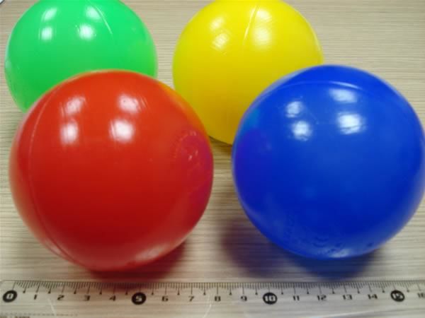 Pelotas de colores para piscina de bolas
